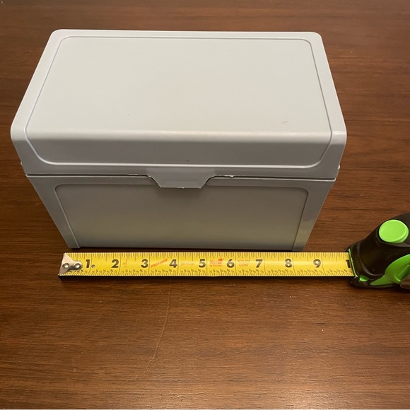 Vintage Blue Hard Plastic File Card Recipe Storage Box 8.5x4.5x5.5" - Picture 2 of 8